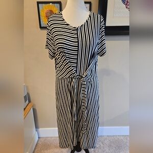 18 / 20 Lane Bryant Black and White Striped Midi Dress tie waist asymmetrica hem